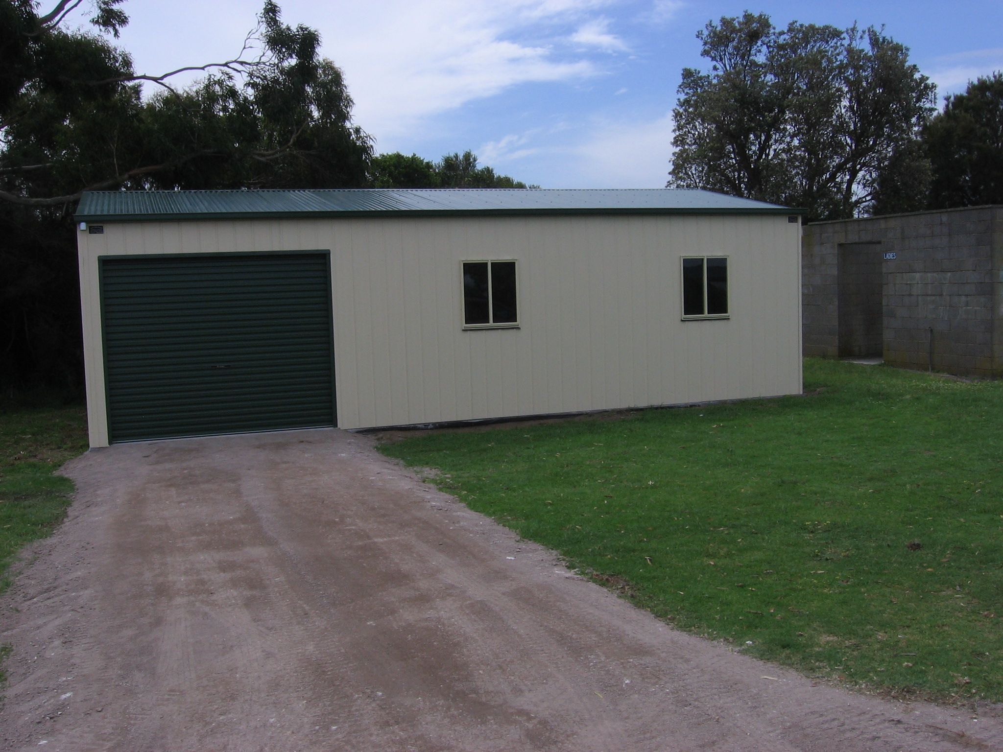 2007 - Shed 7